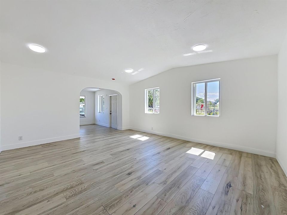 10235 SW 177th Street-26