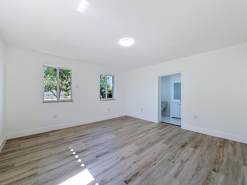 10235 SW 177th Street-32