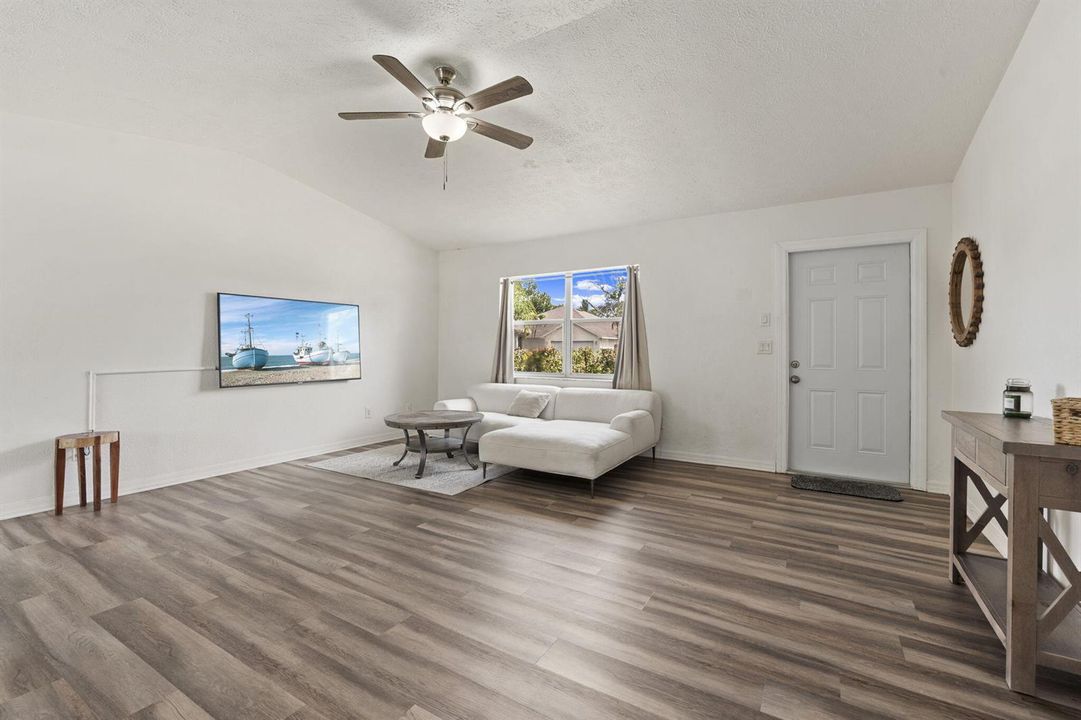 7-web-or-mls-DSC09891
