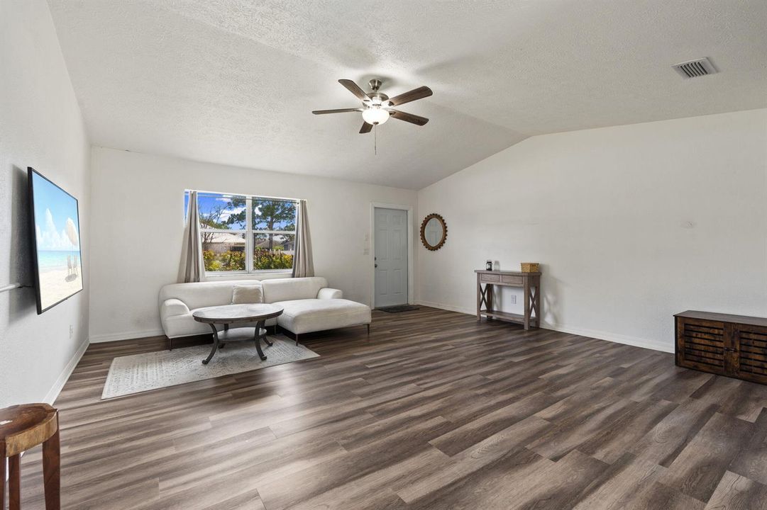10-web-or-mls-DSC09883