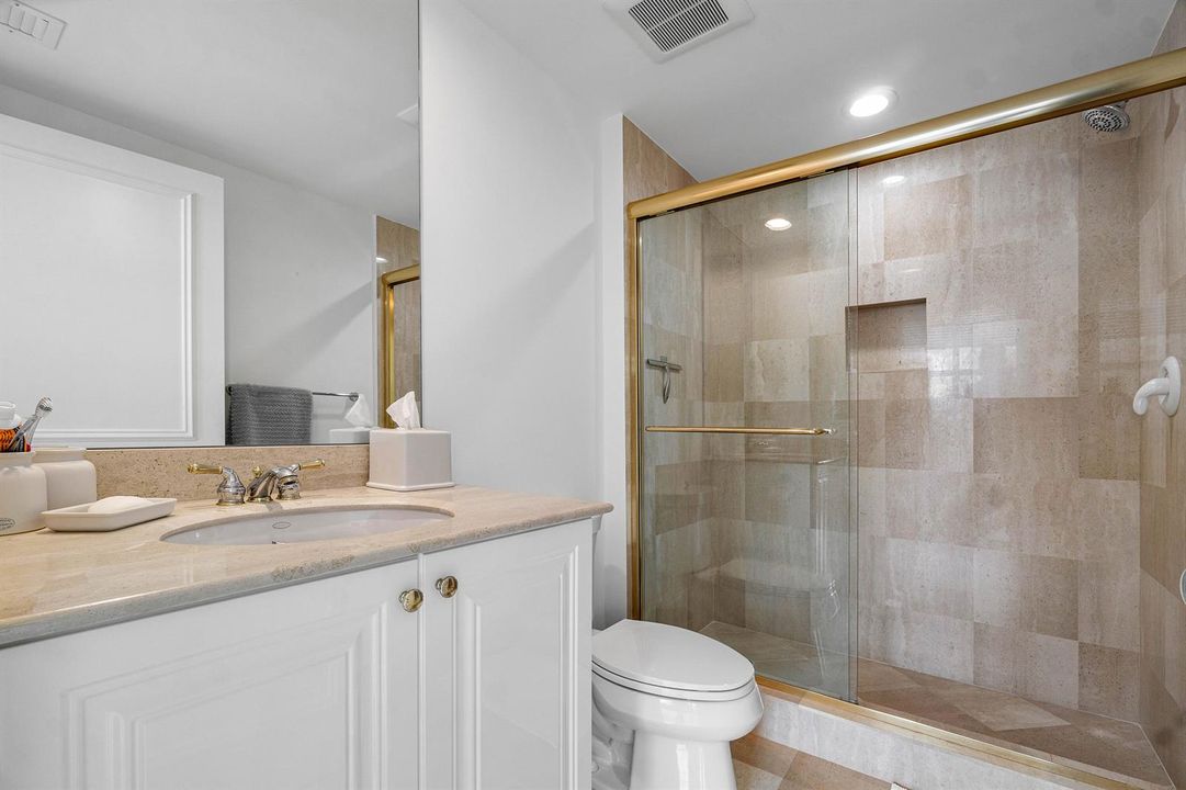 GUEST BATHROOM