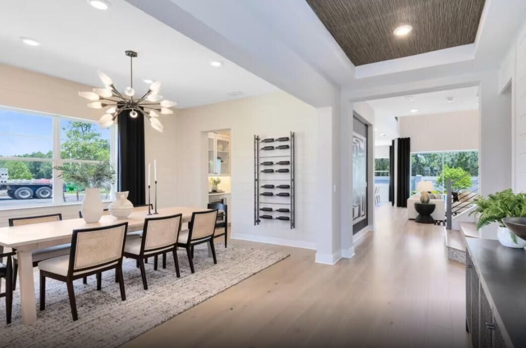 Formal Dining