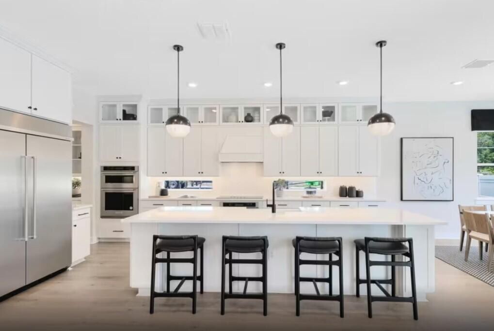 Spacious Kitchen