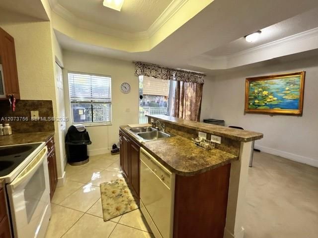 For Sale: $370,000 (3 beds, 2 baths, 1616 Square Feet)