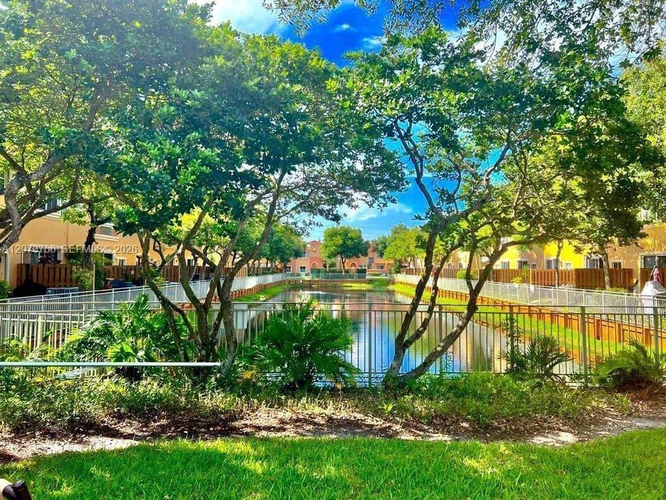 For Sale: $370,000 (3 beds, 2 baths, 1616 Square Feet)