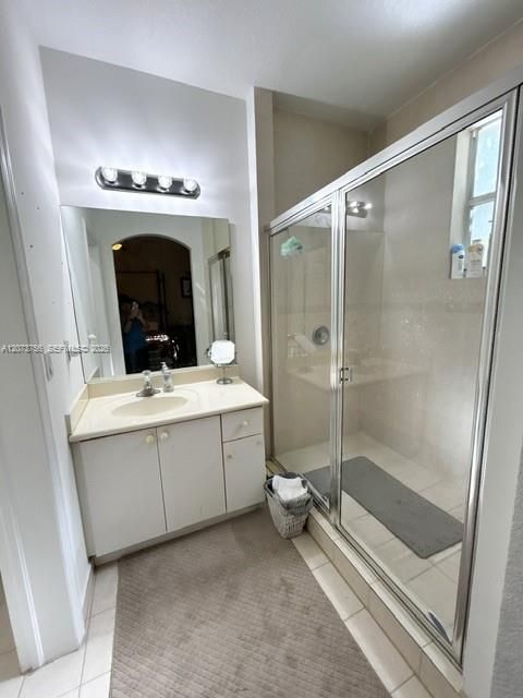 For Sale: $370,000 (3 beds, 2 baths, 1616 Square Feet)
