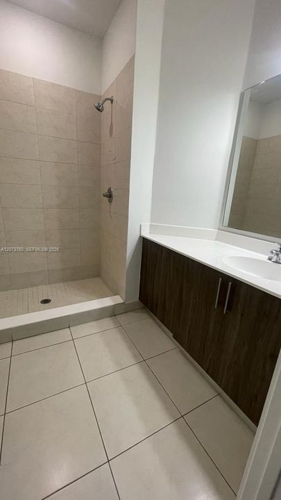 En Renta: $2,599 (2 camas, 2 baños, 1262 Pies cuadrados)