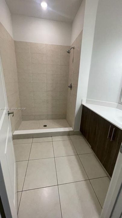 En Renta: $2,599 (2 camas, 2 baños, 1262 Pies cuadrados)