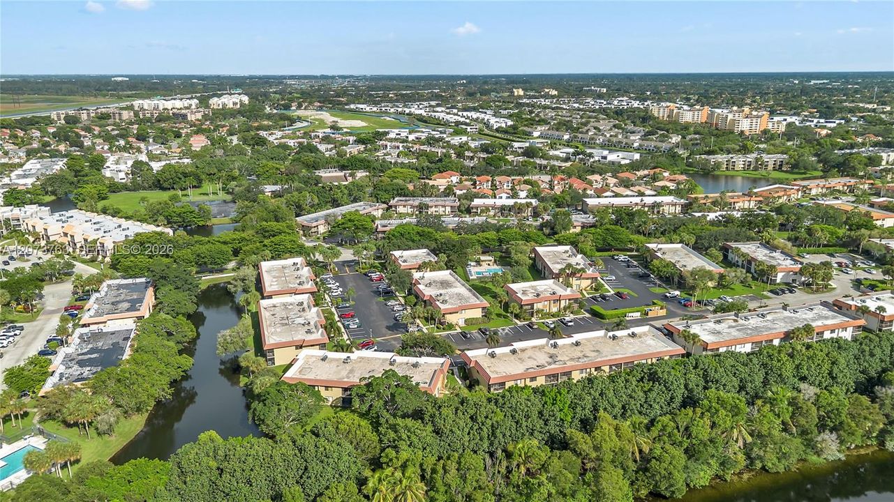 For Sale: $340,000 (2 beds, 2 baths, 1231 Square Feet)