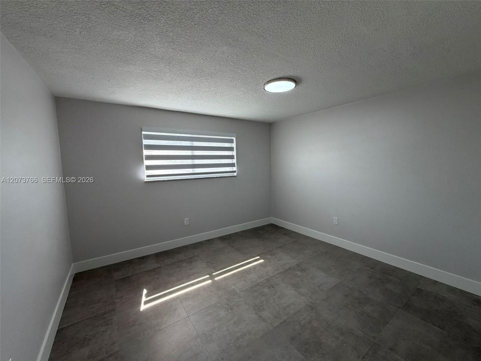 For Rent: $2,650 (2 beds, 2 baths, 888 Square Feet)
