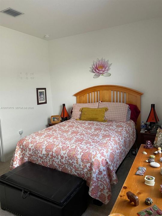 For Rent: $2,200 (2 beds, 2 baths, 1208 Square Feet)