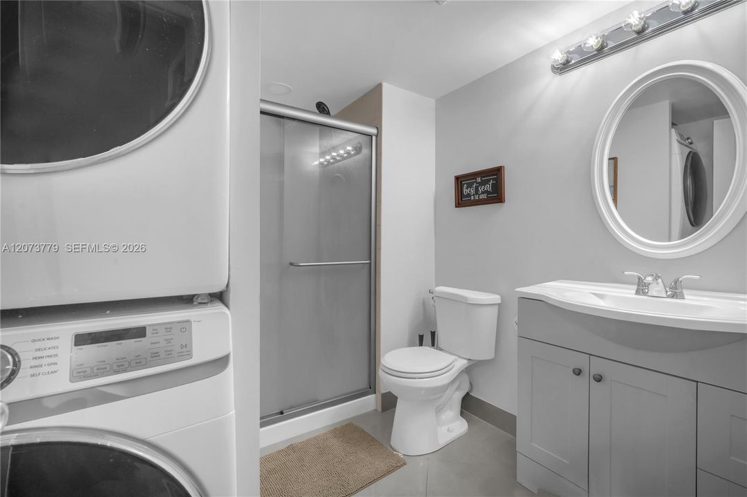 En Venta: $279,900 (2 camas, 2 baños, 1216 Pies cuadrados)