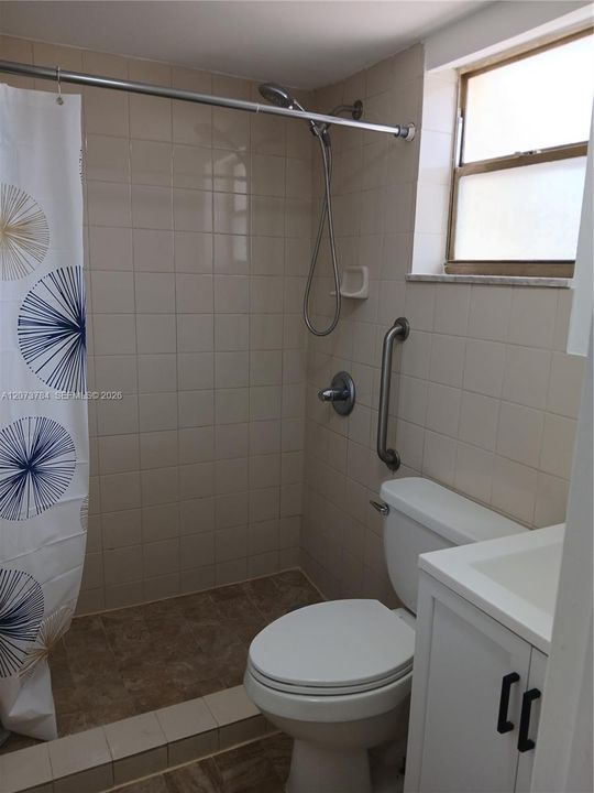 For Rent: $1,650 (1 beds, 1 baths, 575 Square Feet)