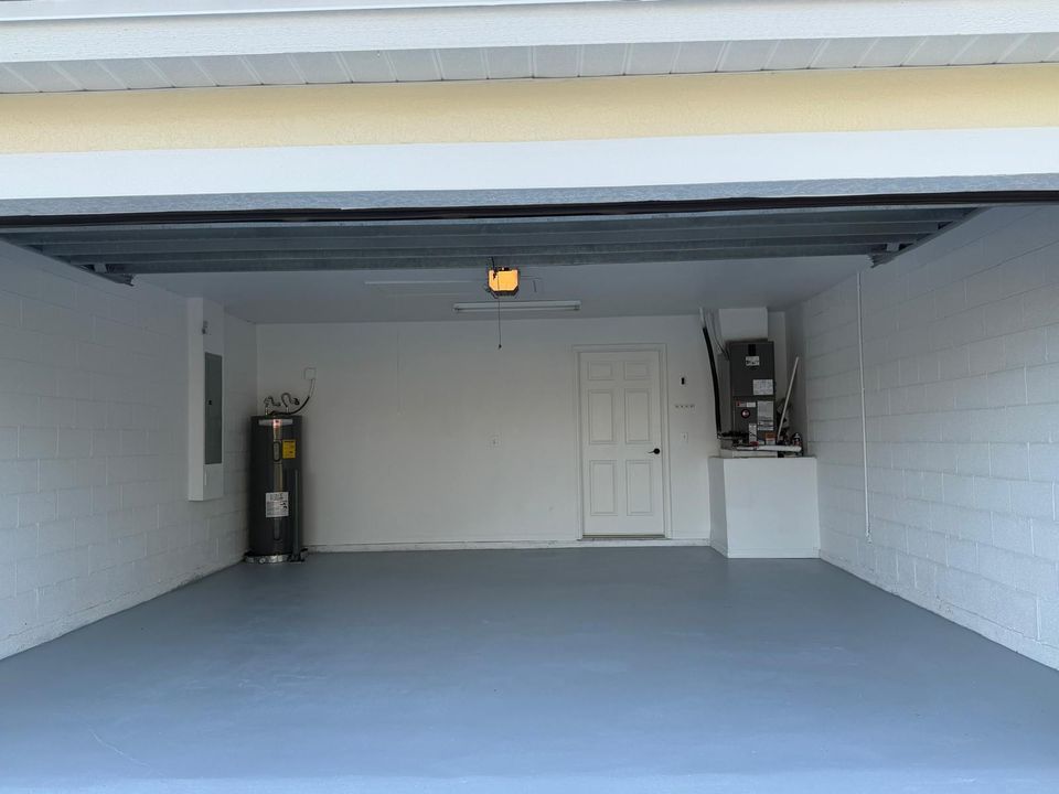 Garage 1