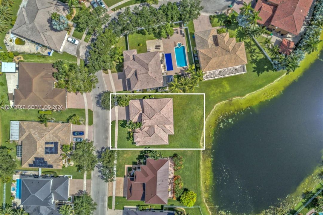 For Sale: $1,217,402 (5 beds, 3 baths, 3526 Square Feet)