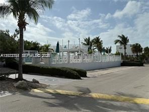 For Sale: $415,000 (3 beds, 1 baths, 0 Square Feet)