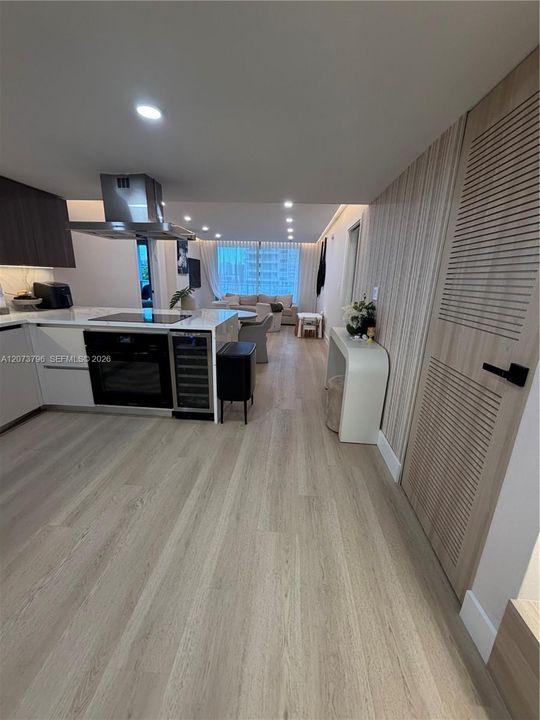 For Rent: $6,500 (3 beds, 2 baths, 1246 Square Feet)