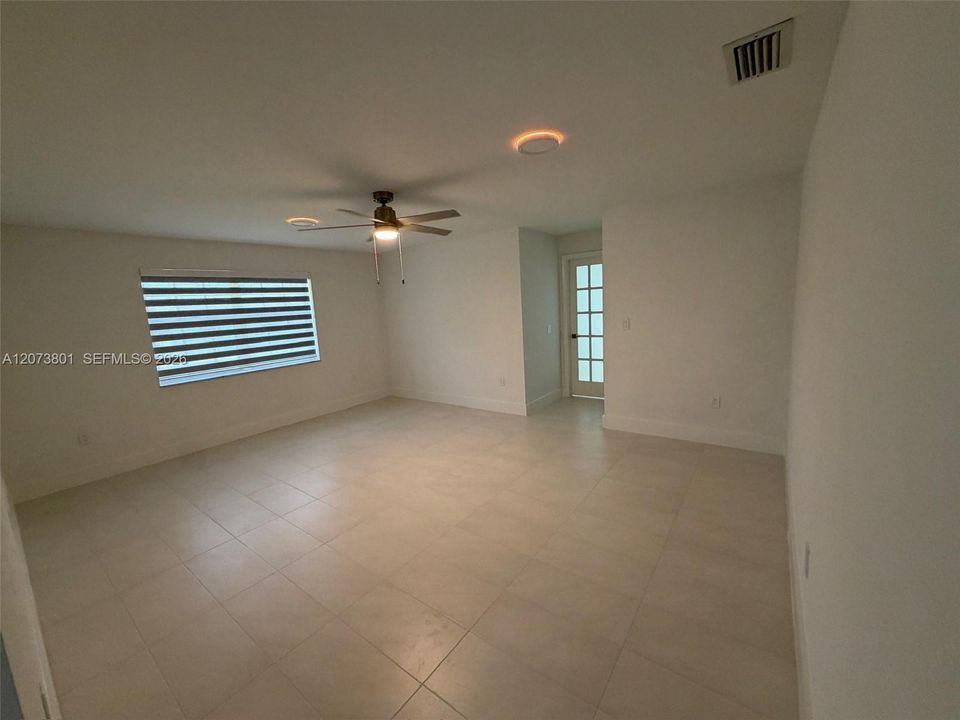 For Rent: $4,500 (4 beds, 2 baths, 2508 Square Feet)