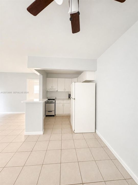 For Rent: $1,686 (1 beds, 1 baths, 583 Square Feet)