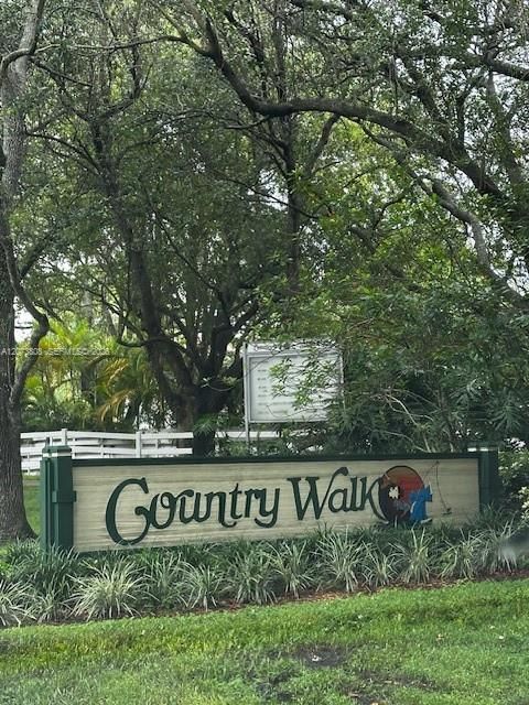 For Rent: $4,950 (4 beds, 2 baths, 3125 Square Feet)