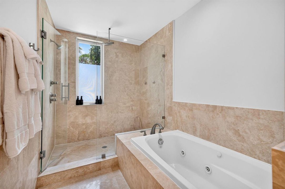 48-web-or-mls-a699A9866