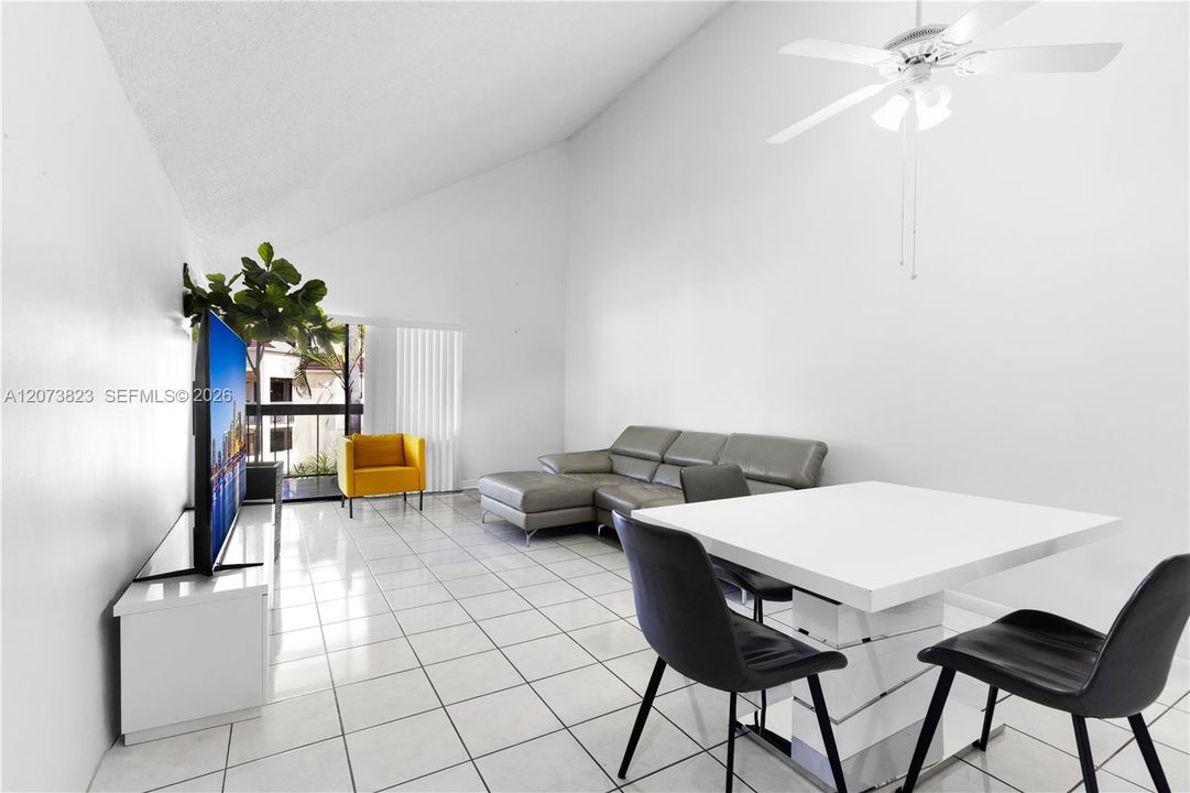 For Rent: $2,600 (3 beds, 2 baths, 1108 Square Feet)