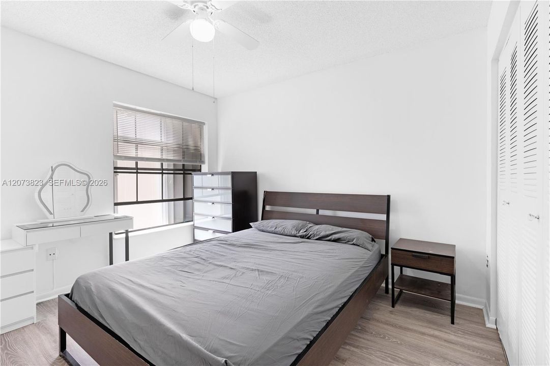 For Rent: $2,600 (3 beds, 2 baths, 1108 Square Feet)