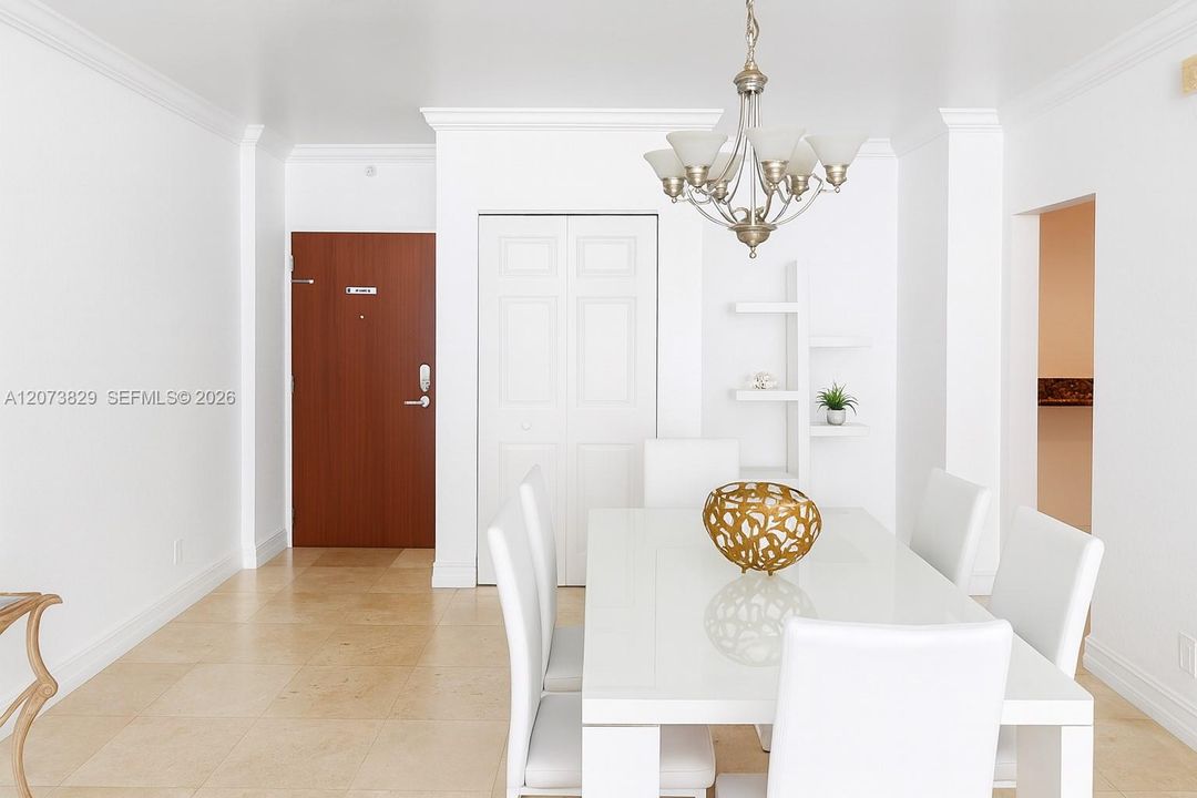 For Rent: $3,500 (2 beds, 2 baths, 1178 Square Feet)
