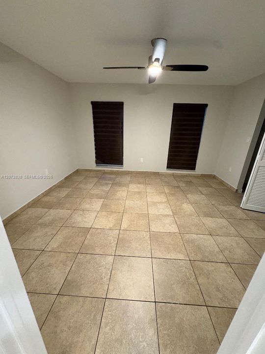 For Rent: $3,500 (4 beds, 2 baths, 1333 Square Feet)