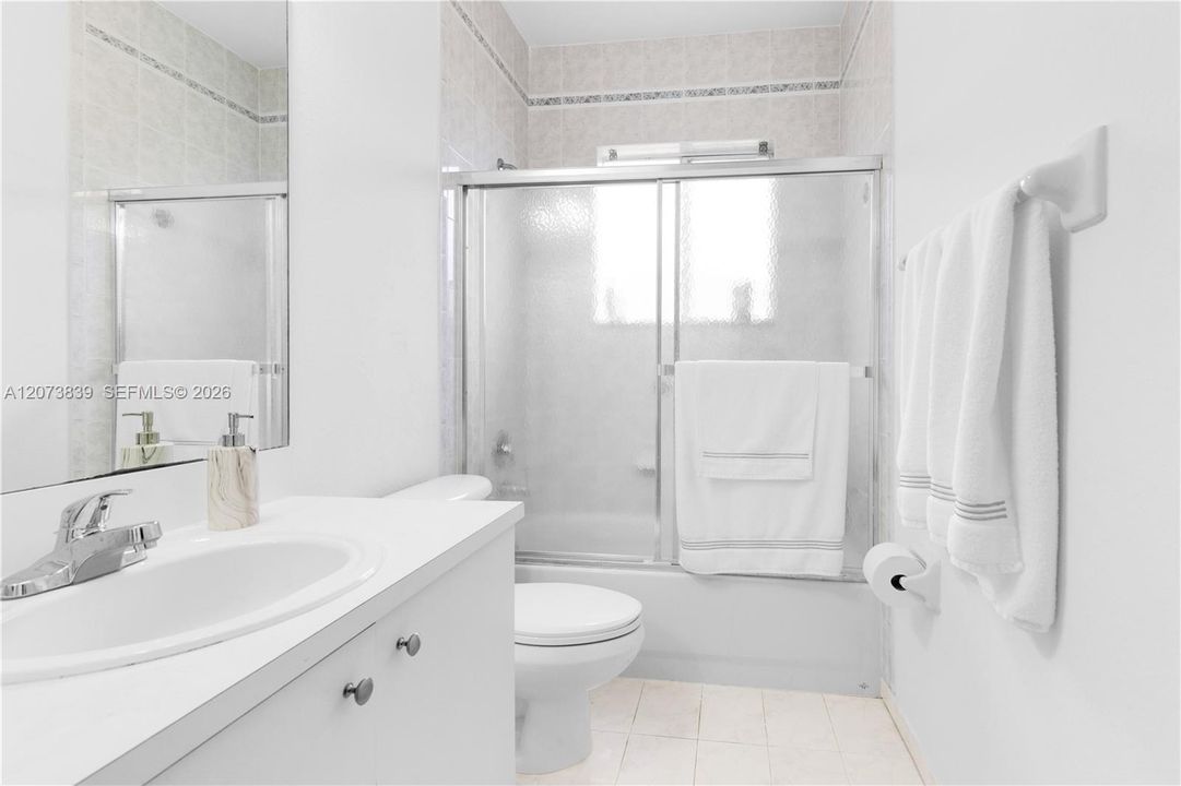 For Sale: $415,000 (3 beds, 2 baths, 1504 Square Feet)