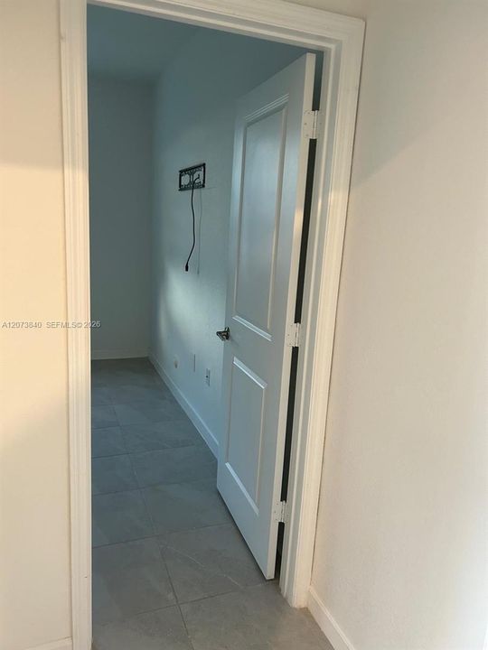 En Renta: $1,050 (1 camas, 1 baños, 2418 Pies cuadrados)
