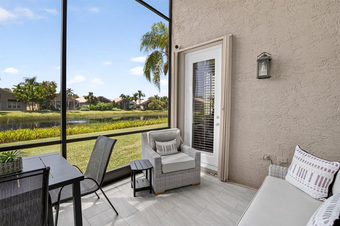 SCREENED-IN LANAI