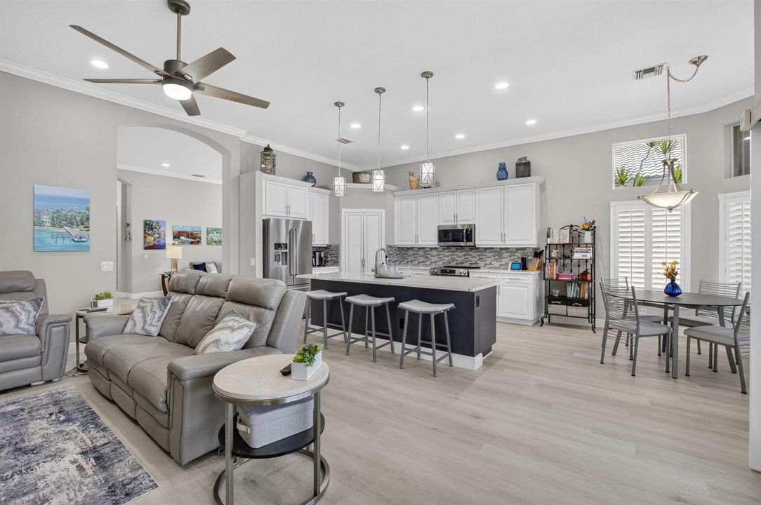 FAMILY ROOM/KITCHEN