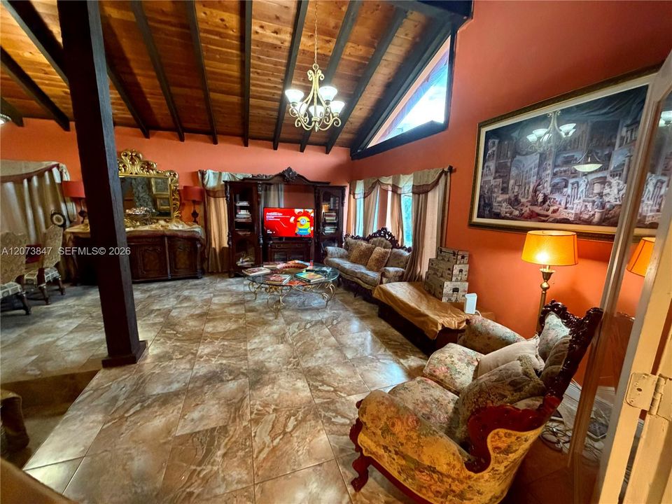 For Rent: $5,700 (3 beds, 2 baths, 2689 Square Feet)