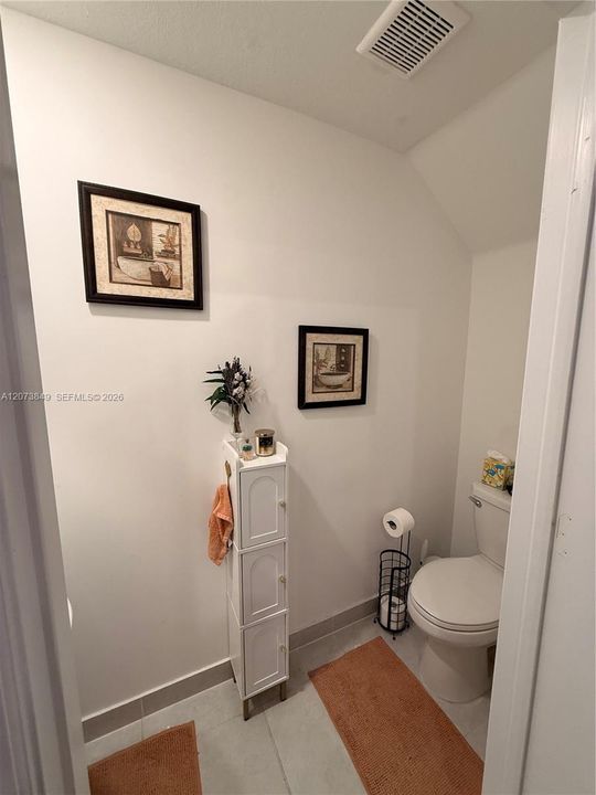 For Sale: $480,000 (3 beds, 2 baths, 1520 Square Feet)