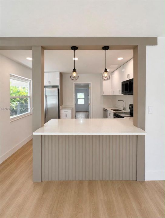For Sale: $519,000 (3 beds, 2 baths, 1153 Square Feet)
