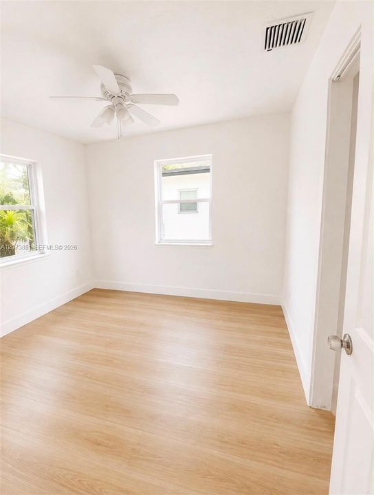 For Sale: $519,000 (3 beds, 2 baths, 1153 Square Feet)