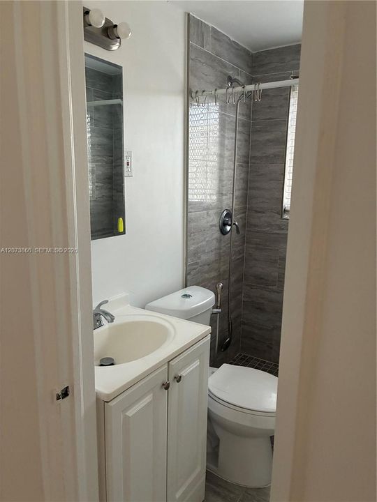 For Rent: $1,495 (0 beds, 1 baths, 3920 Square Feet)