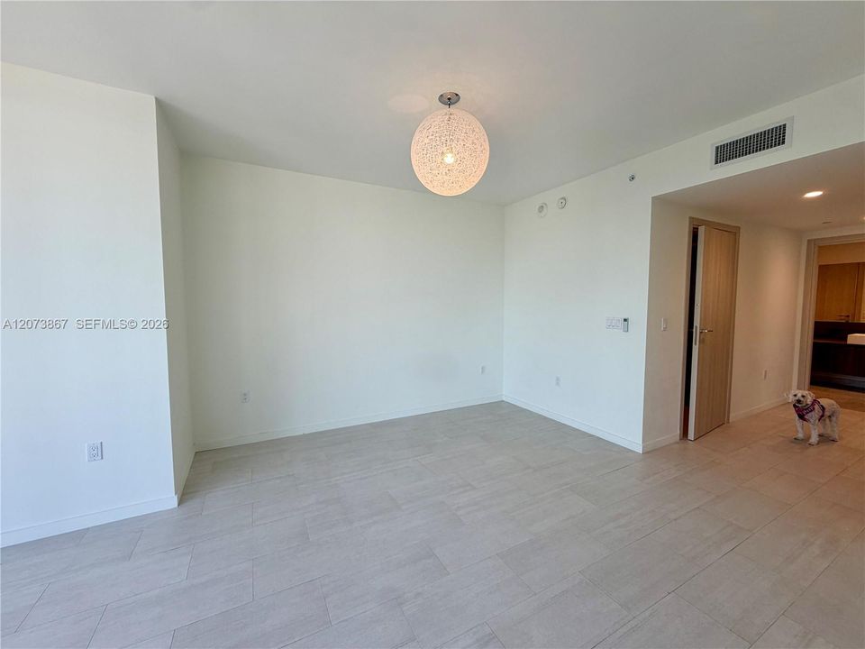 For Sale: $1,650,000 (2 beds, 2 baths, 1286 Square Feet)