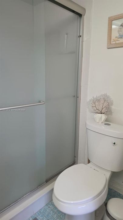 For Sale: $113,000 (2 beds, 2 baths, 850 Square Feet)