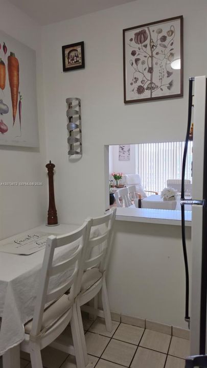 For Sale: $113,000 (2 beds, 2 baths, 850 Square Feet)