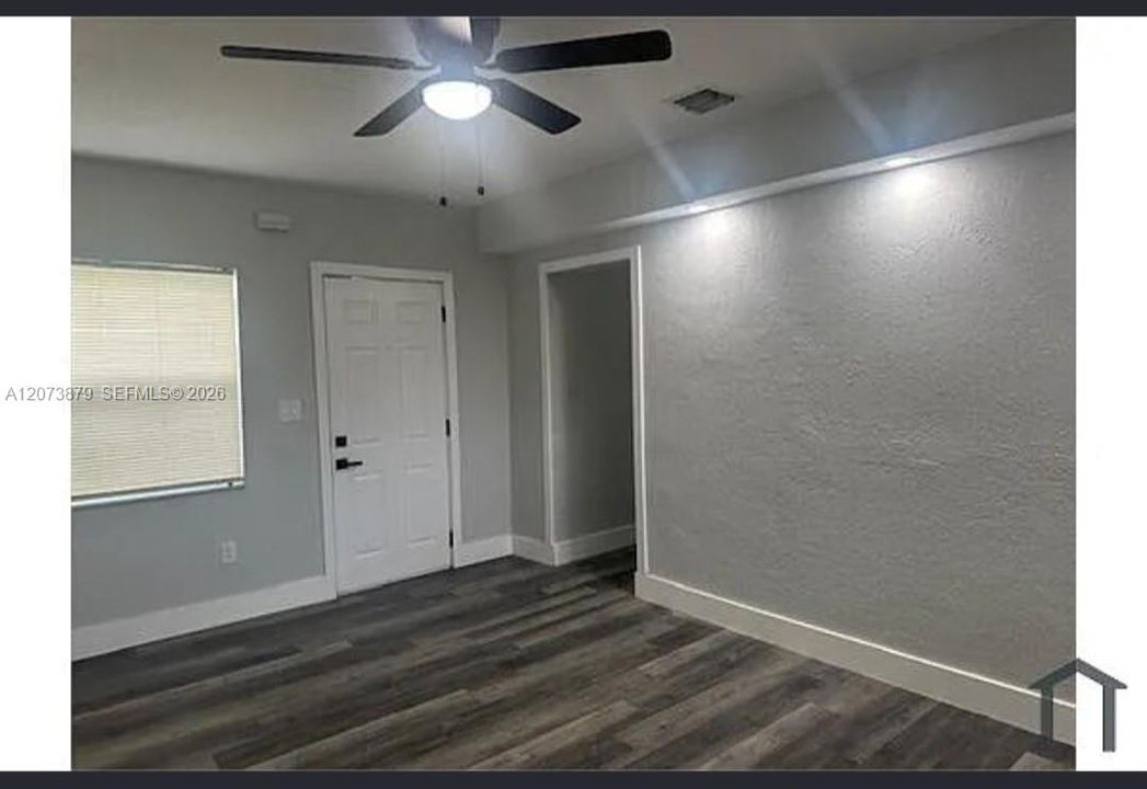 For Rent: $2,100 (1 beds, 2 baths, 1446 Square Feet)