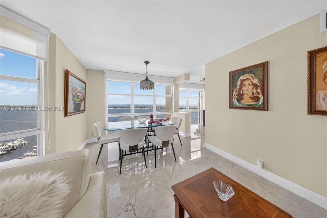 For Rent: $8,500 (3 beds, 2 baths, 1995 Square Feet)