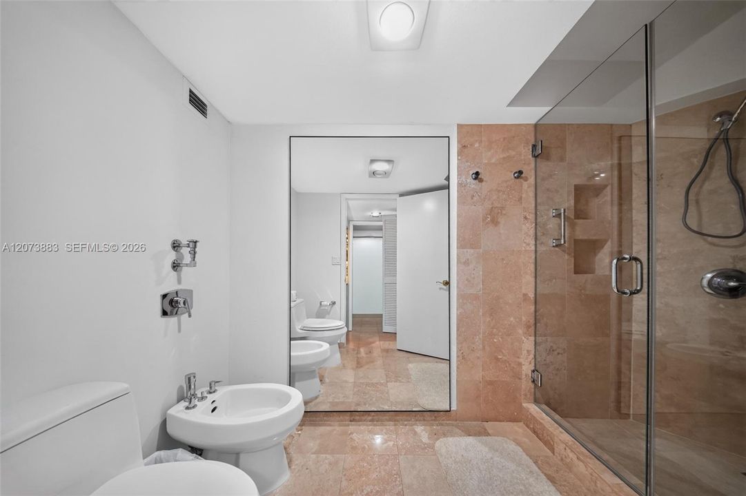 For Rent: $8,500 (3 beds, 2 baths, 1995 Square Feet)