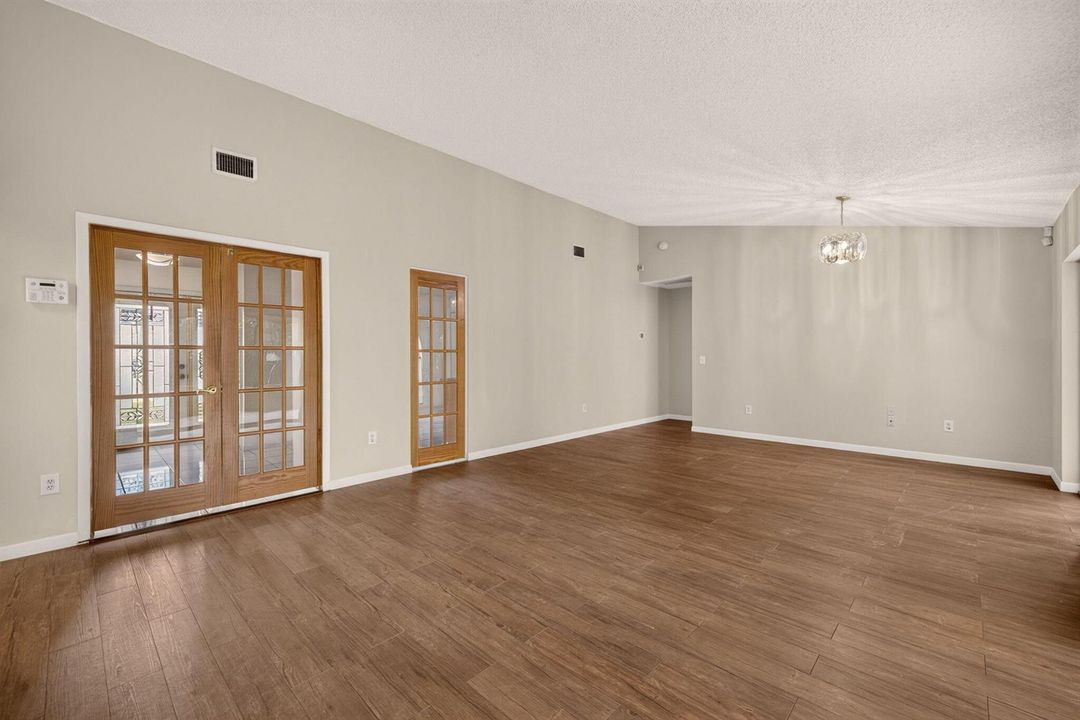 13-web-or-mls-3A5A9233