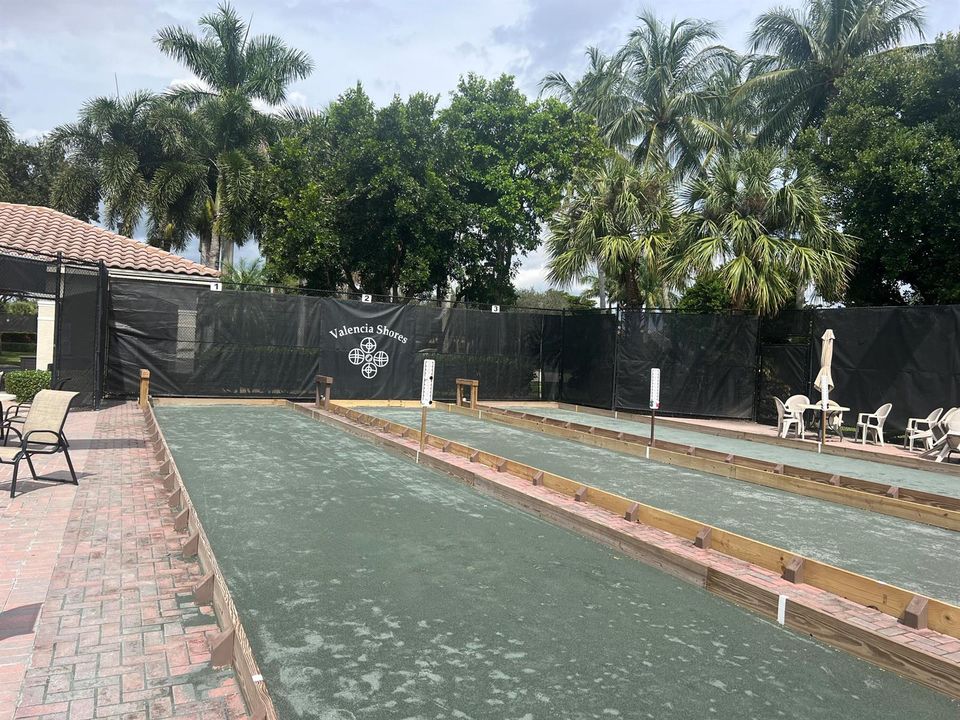 Bocce!