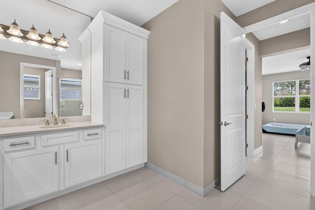 14237 SW WATERFALL Lane
