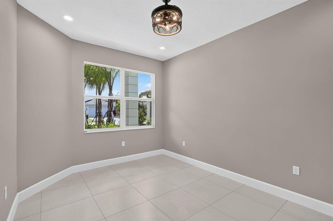 14237 SW WATERFALL Lane