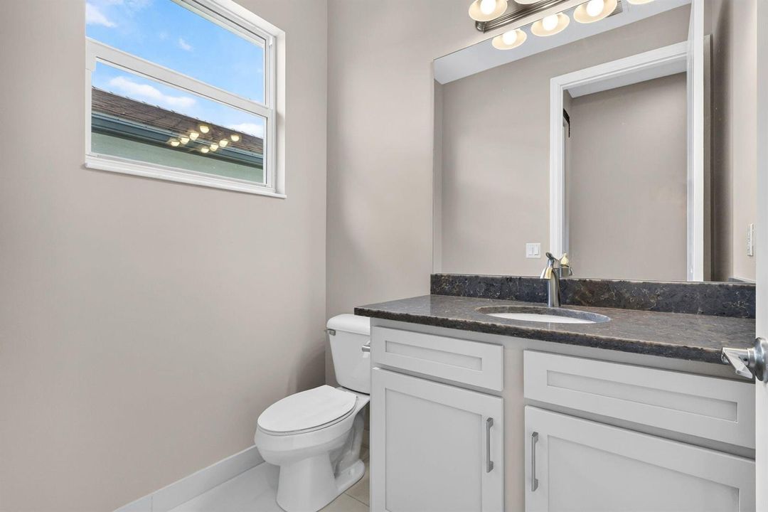 14237 SW WATERFALL Lane