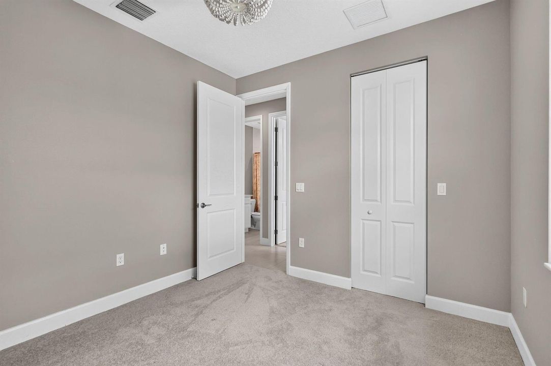 14237 SW WATERFALL Lane